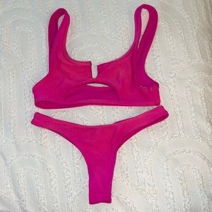 Frankies bikini set